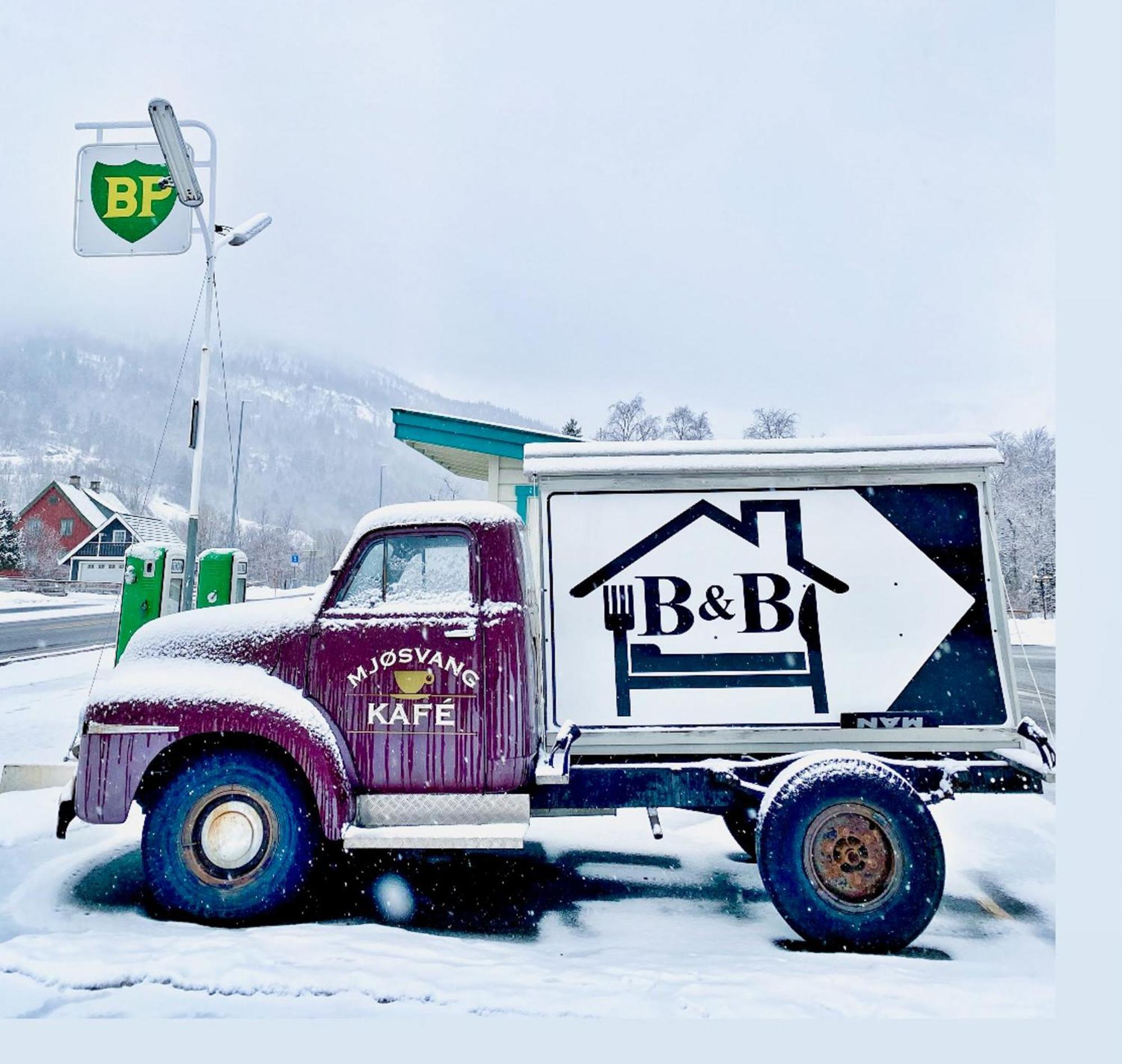 Mjosvang Kafe Vang I Valdres Extérieur photo